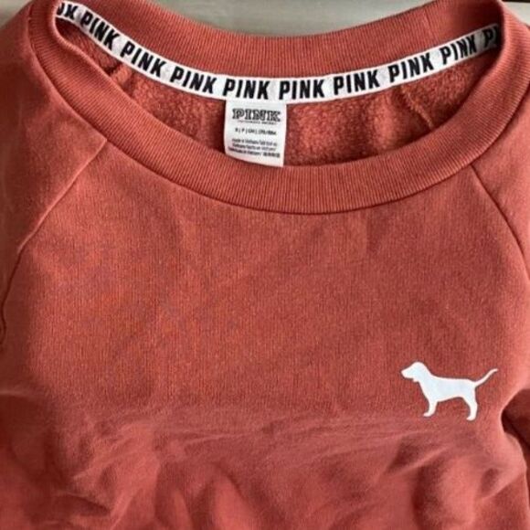 Victoria’s Secret PINK Women's Oversized Dog Pullover Sweatshirt Size Small - Picture 3 of 4